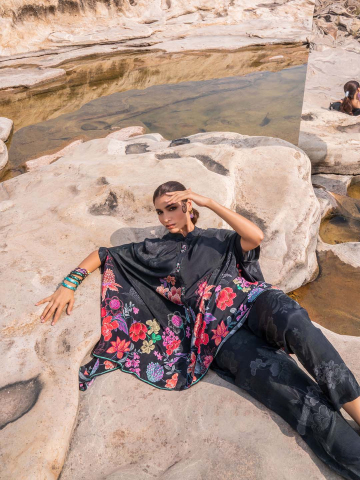 Printed Crepe Kaftan With Pants