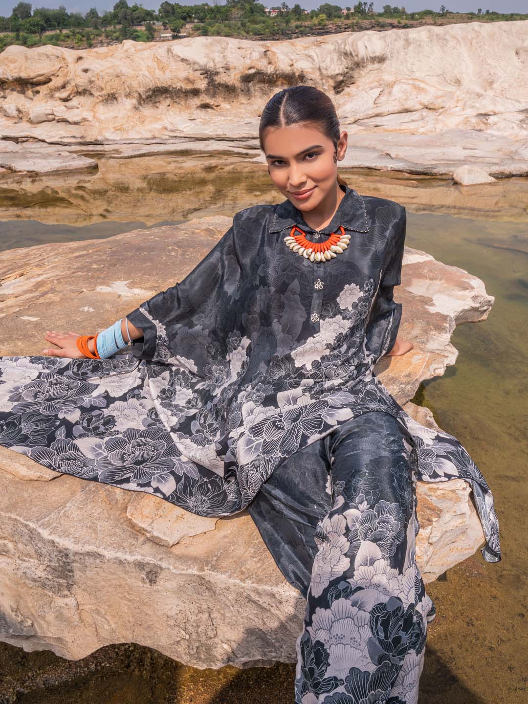 Printed Crepe Kaftan With Pants