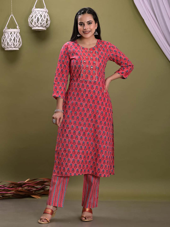 Printed Cotton Kurta With Pants