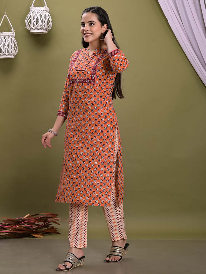 Printed Cotton Kurta With Pants