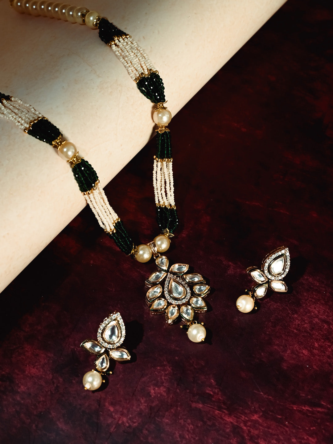White &amp; Green Pearl Kundan Necklace Set With Earrings