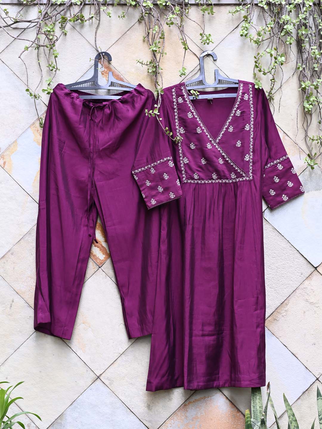 Embroidered Cotton Kurta With Pants