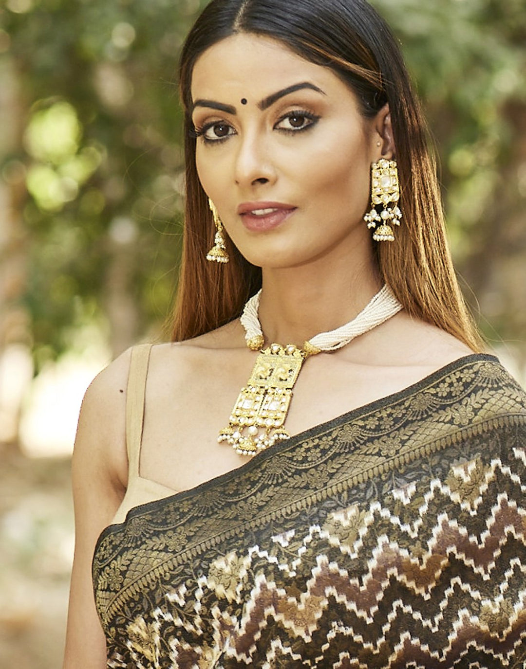 MBZ Meena Bazaar-Elegant Pearl Set with Kundan Pendant