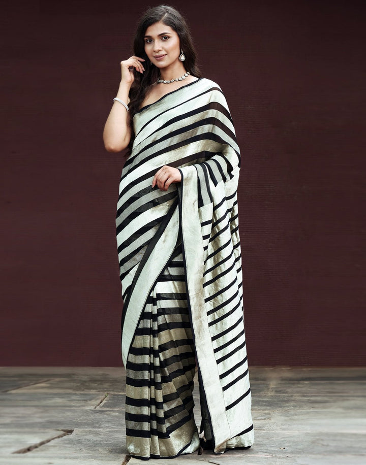 Banarasi Zari Jaal Khaddi