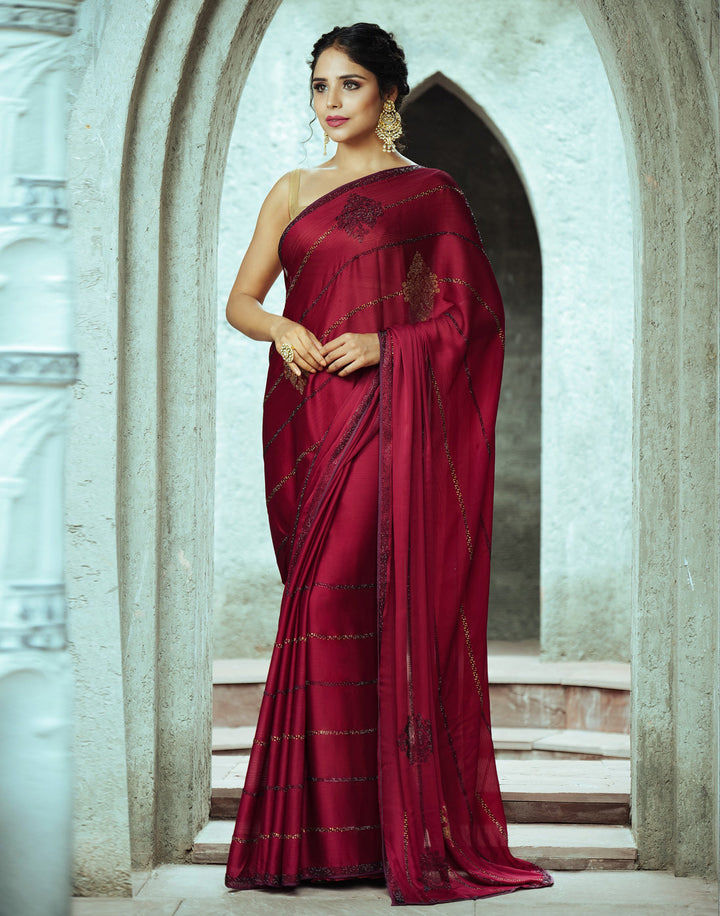 Zari Border Booti Chiffon Plain Saree