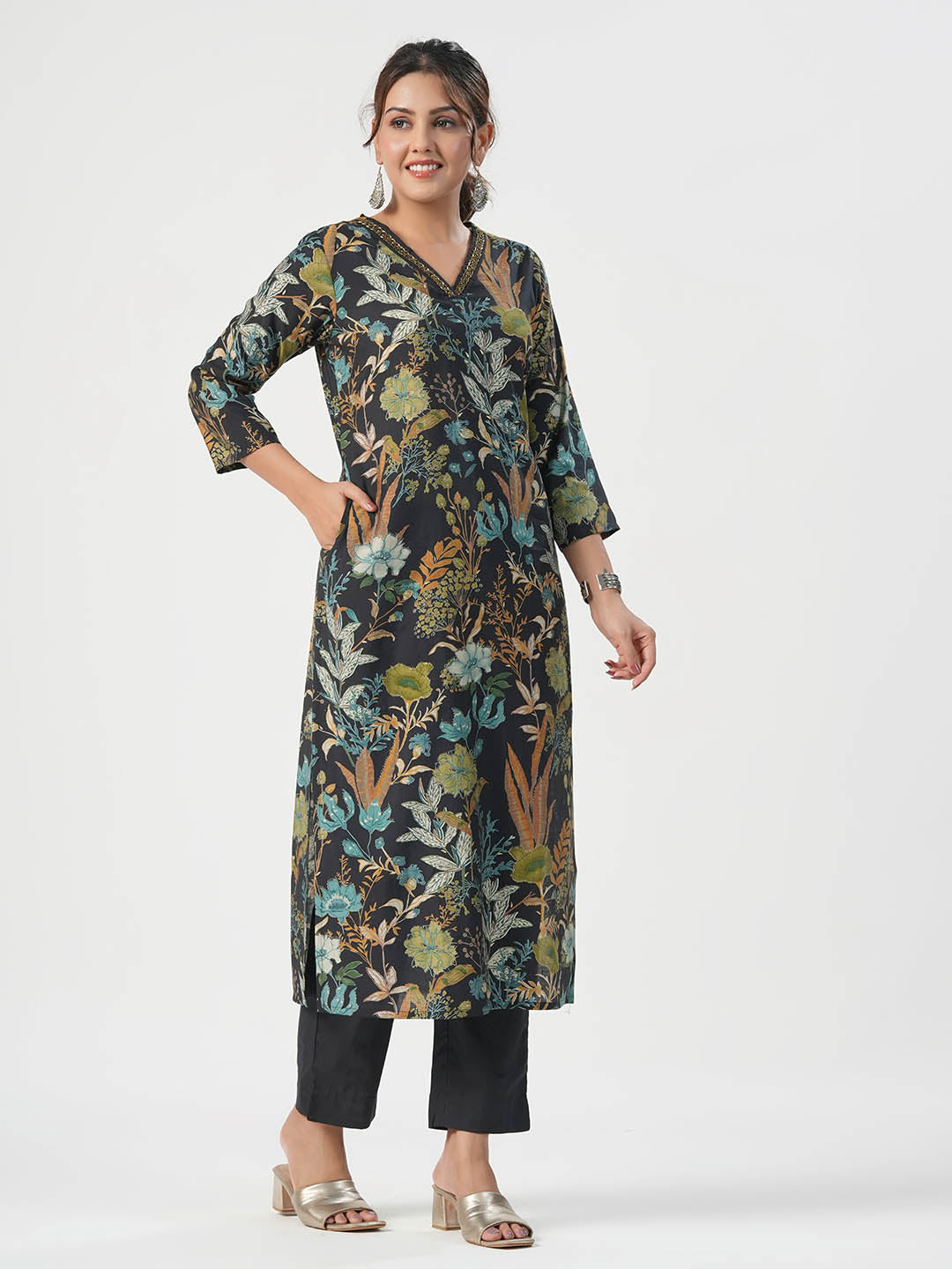 Floral Printed Cotton Kurta With Pants