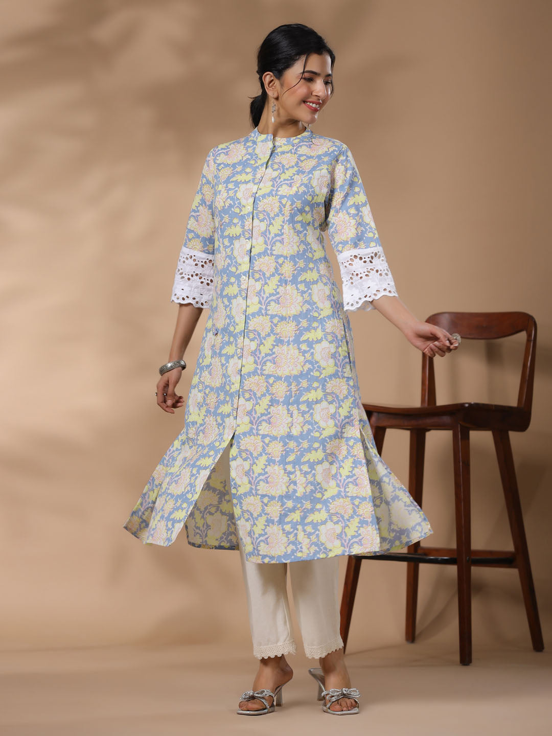 Floral Printed Cotton Kurta With Pants