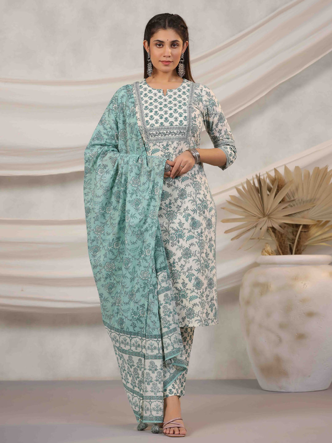 Floral Printed Kurta With Pants &amp; Dupatta