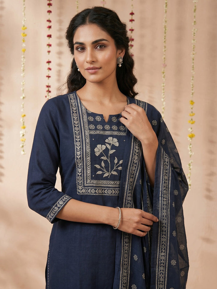 Blue Printed Cotton Blend Round Neck Suit Set