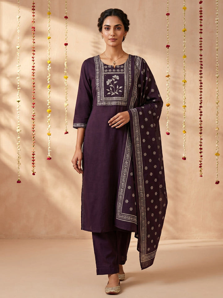 Wine Printed Cotton Blend Round Neck Suit Set