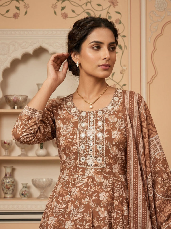 Brown Embroidered Cotton Blend Round Neck Suit Set