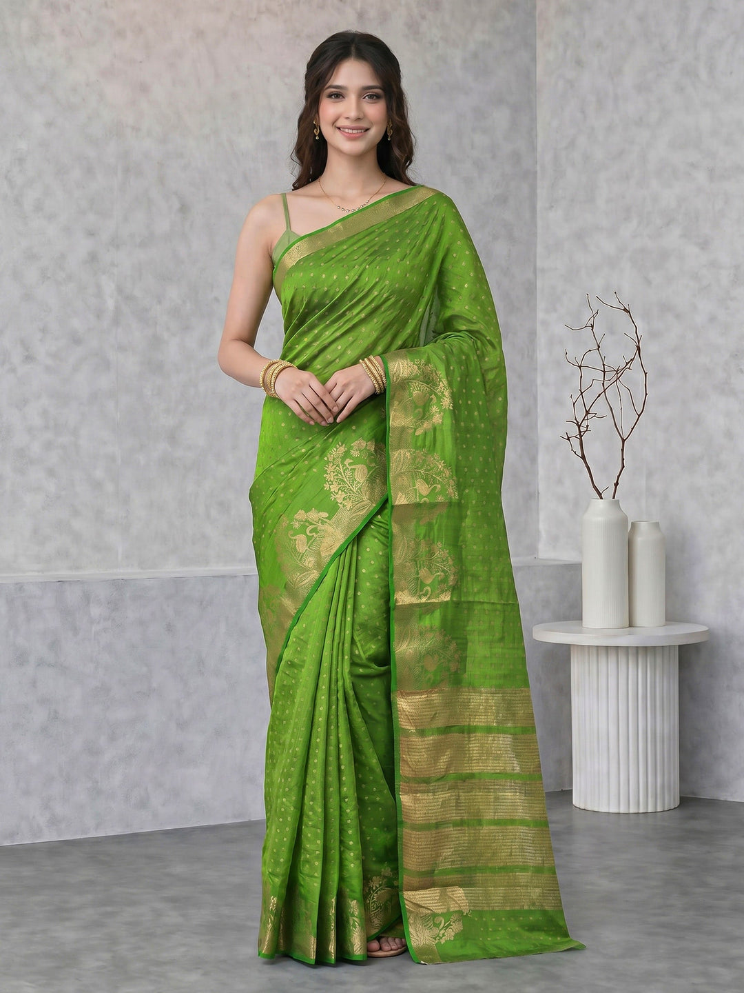 Woven Booti Art Silk Saree