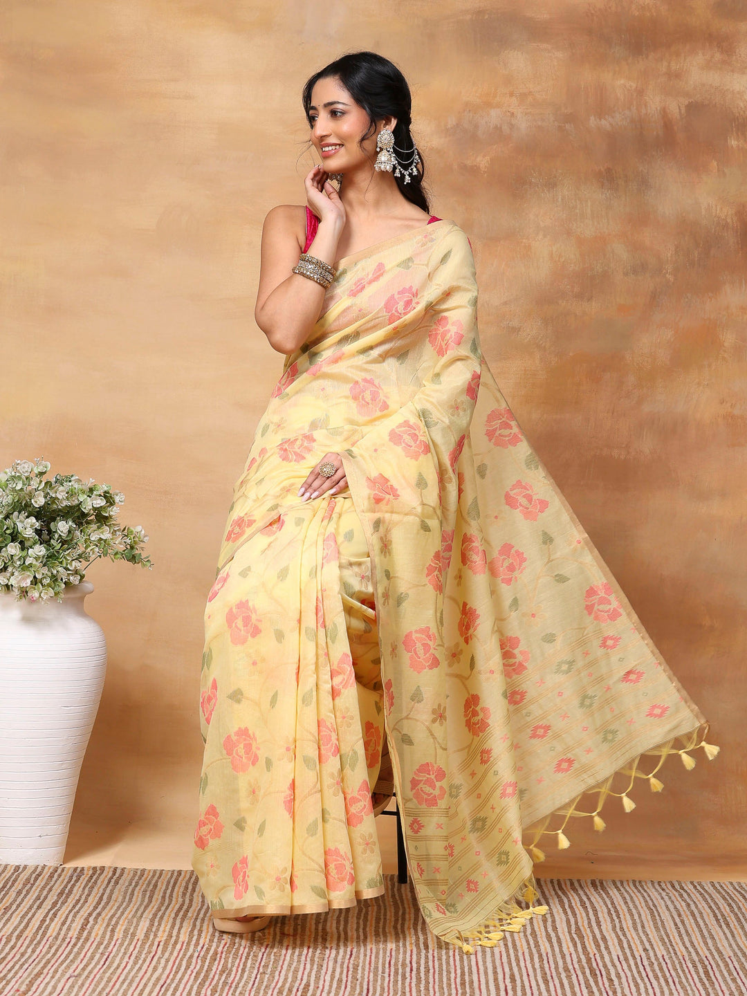 Woven Design Tussar Silk Saree