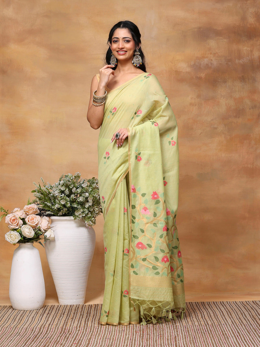 Woven Design Tussar Silk Saree
